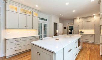 54 Pasture Rd, Auburn, NH 03032