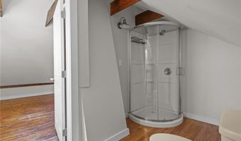 243 Maple Ave, Barrington, RI 02806