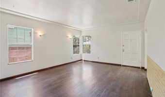 10018 San Vincente Ave, South Gate, CA 90280
