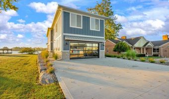 488 Lathrop, Algonac, MI 48001