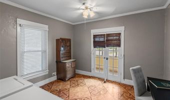 106 W Elm St, Alton, IL 62002