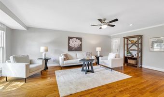 673 Lemonwood Dr, Ballwin, MO 63021