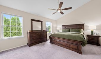 1658 PINEWIND Dr, Alburtis, PA 18011