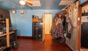 10450 County Road 1490 Rd, Ada, OK 74820