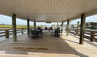 602 W Ft Macon Rd 132, Atlantic Beach, NC 28512