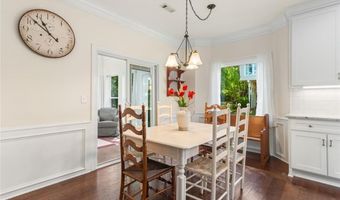1905 Broadwell Oaks Dr, Alpharetta, GA 30004