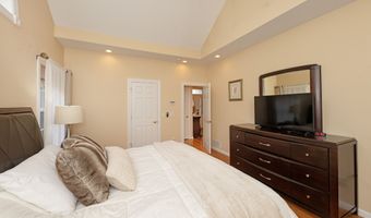 121 Sea Green Dr 121, Berlin, CT 06037