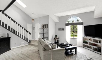 9394 Golden Leaf Way, Indianapolis, IN 46260