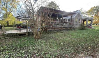 228 S MAPLE, Adamsville, TN 38310