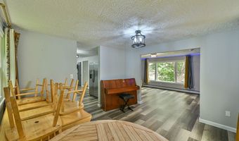 48 Central St, Auburn, MA 01501