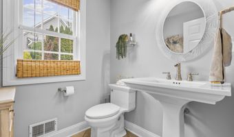 38 Bonna St, Beacon Falls, CT 06403