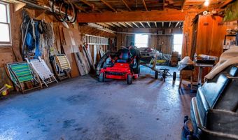 198 W Lake Dr, Arlington, SD 57212