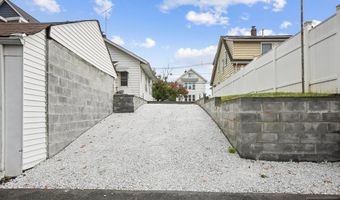 19 Hornblower Ave, Belleville, NJ 07109