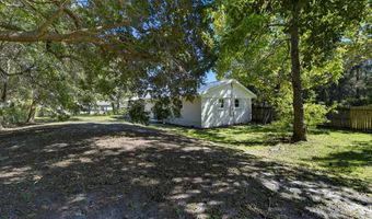 53 Bay Shore Dr, Apalachicola, FL 32320