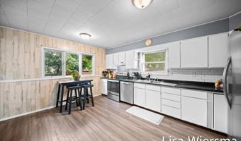 214 Western Ave, Allegan, MI 49010