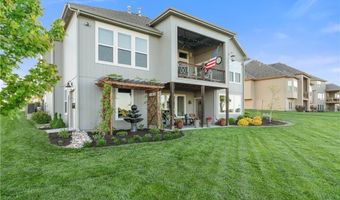 4313 Lakeview Ter, Basehor, KS 66007