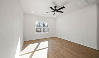 8 Epping Dr, Bella Vista, AR 72714