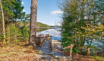 55 Lakeview Dr, Adirondack, NY 12808