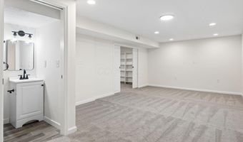 1550 Noe Bixby Rd, Columbus, OH 43232
