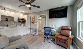 350 N 10th St, Aransas Pass, TX 78336