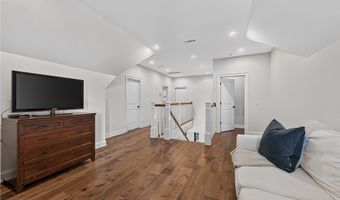 4301 S 86th St, Bentonville, AR 72713