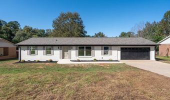 207 Oakmont Dr, Boiling Springs, SC 29316