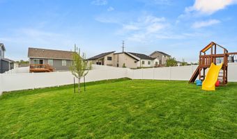 2720 21st St SW, Altoona, IA 50009