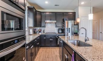 1005 Adelyn St, Anna, TX 75409