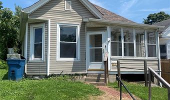 1105 W 9th St, Alton, IL 62002