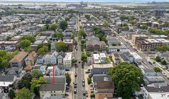 127 W 51ST St, Bayonne, NJ 07002