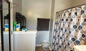 2784 Sivertsen Rd, Autryville, NC 28318