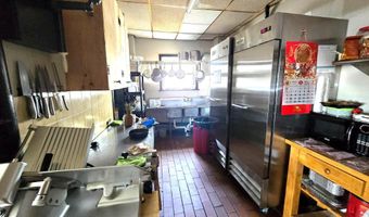 527 E BROWNING Rd, Bellmawr, NJ 08031