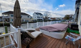 256 Cedar Dr, Bayville, NJ 08721