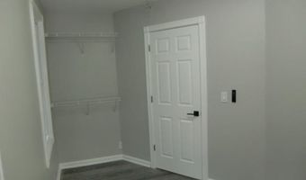 210 Merritt Ave, Bergenfield, NJ 07621