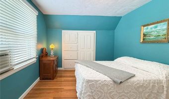 2642 Remington Rd, Utica, NY 13501