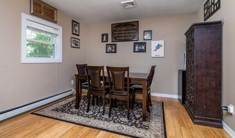 686 Gardner Rd, Exeter, RI 02822