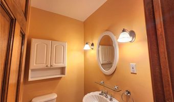 147 Leonore Rd, Amherst, NY 14226
