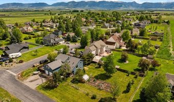 194 4 Dot Ln, Belgrade, MT 59714