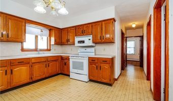 117 Orchard St, East Providence, RI 02914