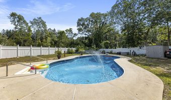 39 Brittany Dr, Bayville, NJ 08721