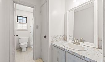 7212 W Wildcat Rd, Abbeville, LA 70510