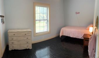 77 Hill St, Atmore, AL 36502