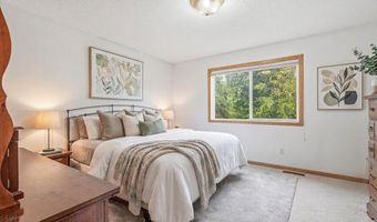 11350 53rd St NE, Albertville, MN 55301