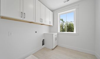 29 Westover Ln, Bow, NH 03304