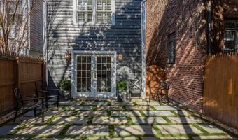 3522 P St NW, Washington, DC 20007