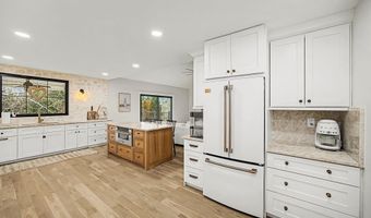 6396 Crosswinds Dr, Clover, SC 29710