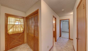 209 E Marfa Ave, Alpine, TX 79830