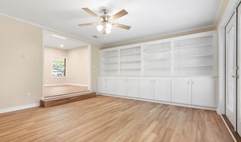 150 West St, Alto, TX 75925