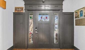 6115 Terri Lynn Dr, Affton, MO 63123