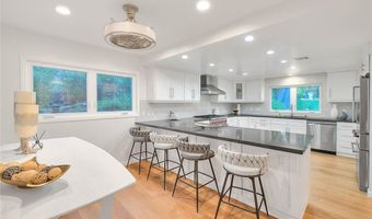 29846 Triunfo Dr, Agoura Hills, CA 91301